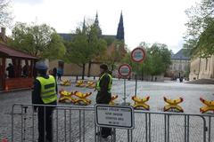 Hradní opatření proti teroru 9