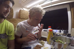 Kvůli dešti musel Stanislav Mayer předčasně přerušit sedmý den závodu