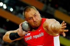 Tomáš Staněk ve finále koule na MS v Londýně