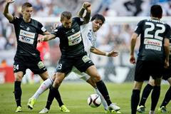 EL, FC Kodaň-Jablonec: Ján Greguš (24), Vít Beneš (24) - Federico Santander