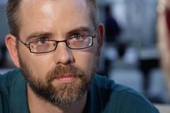 Útoků na zahalené ženy přibývá, muslimové v Česku se začínají stahovat do izolace, říká Černý