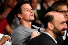 Nejlépe placeným hercem světa je Mark Wahlberg