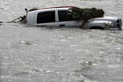 Foto: Následky tropické bouře Isaac