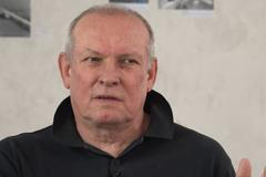 Architekt Pleskot: Na tom si nabiješ hubu, říkali mi lidé o stavbě banky