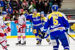 Třinec - Zlín, třetí předkolo play off 2016.