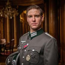 Ve filmu Anatomie zrady Vladimír ztvárnil Waltera Gretzkého, fiktivního bývalého studenta kolaboranta Emanuela Moravce.