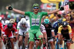 Marcel Kittel v cíli desáté etapy TdF 2017