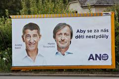 Babiš Stropnický billboard volby 2013 Aby se za nás děti nestyděly