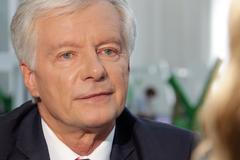 Listopad 89 byl podvod, pak jsme se změnili v hnojiště, na takovém se stavět nedá, říká Sládek