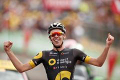 Lilian Calmejane v cíli osmé etapy TdF 2017