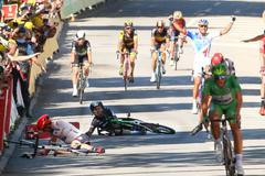 Cavendish najel na kanál a spadl