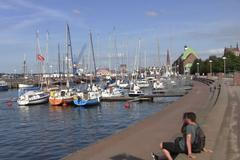 Toto Německo uprchlíky nevítá a Merkelovou tolik nechválí. Severovýchod je jiný