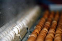 Fotogalerie: Průmyslová výroba velikonočních vajíček