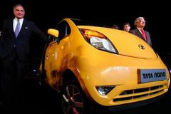 Nano - nejlevnější auto světa