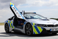 Policie má po nehodě prezidentova muže další rychlé BMW i8. Svezla nás
