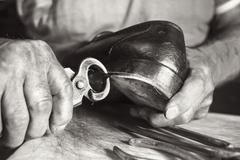 bota oprava švec kleště