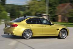 Co se stane, když u nejsilnějšího BMW řady 3 s pohonem zadních kol vypnete stabilizační systém