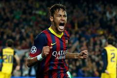 Barcelona myslela, že Neymara nikdo nevyplatí, šejkům z PSG ale na zahradě stříká ropa, říká agent