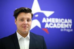 Americká střední škola v Česku - American Academy in Prague - otevření