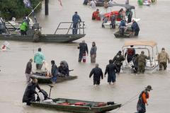 Evakuace v Houstonu.