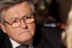 Struktury v ČSSD jsou stejné jako v KSČ, straníci jako Michal Hašek by se měli vrátit, říká Běhounek