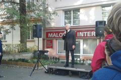 Studentský protest za odvolání rektora Petra Konvalinky