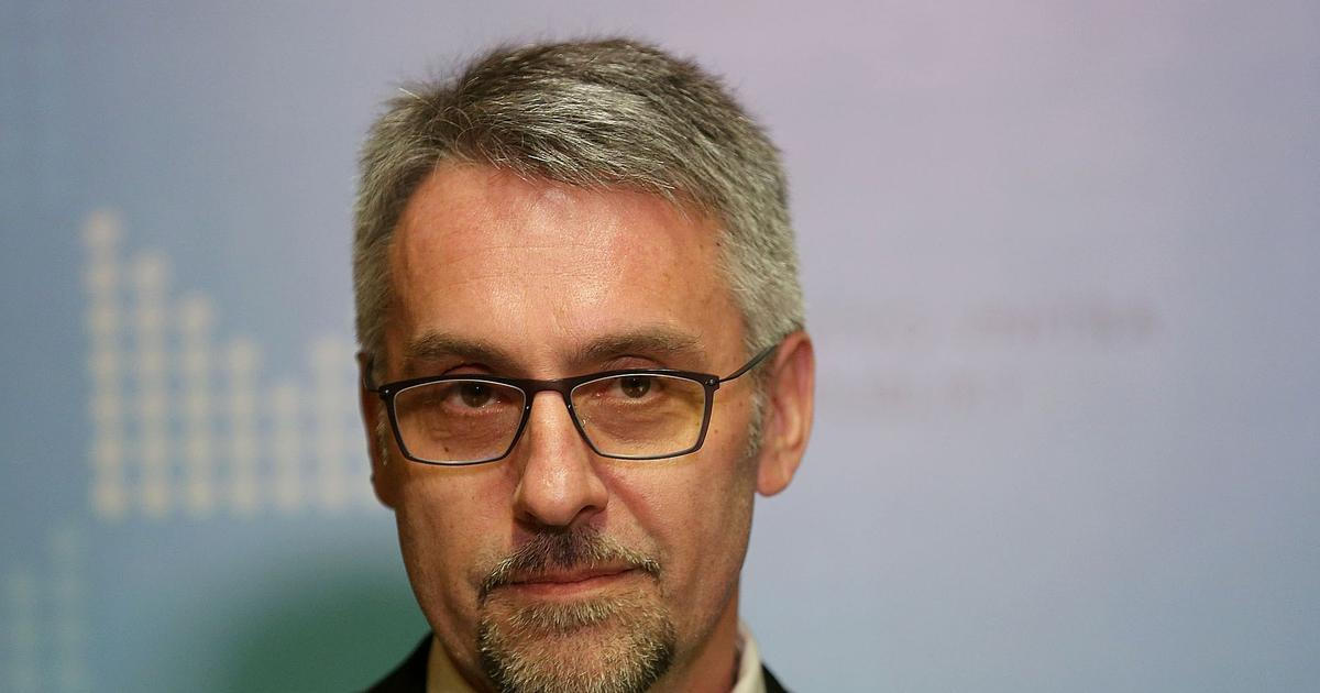 Metnar odvolal generálního ředitele České pošty Miroslava Štěpána