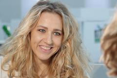 Seznamka pro miliardáře? Ženy se na nás obracejí víc než muži, peníze lásku komplikují