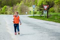 dítě, dálnice, silnice, holčička, dcera