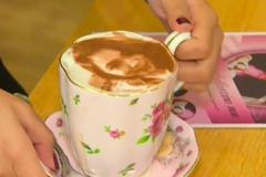 Dáte si selfieccino? Londýnská kavárna nabízí kávu se seflíčkem na pěně