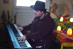 Geniální slepý muzikant Pavel Diblík