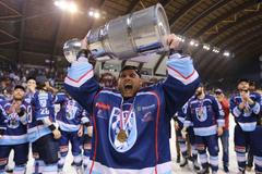 Hokejový brankář Vlastimil Lakosil v Nitře