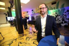 S Babišem nepůjdu ani na kafe, už jsem od něj dostal sms, STAN pomohl Svěrák a Uhlíř, říká Farský