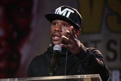 Tisková konference Floyd Mayweather vs. André Berto