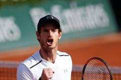 Čtvrtfinále French Open 2017 mezi Andym Murraym a Keiem Nišikorim