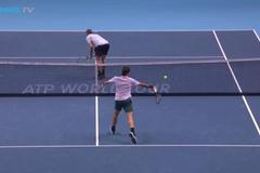 Když elektronická tužka zazlobí a Sock ukáže zadek. Sportovní vtípky, které letí internetem