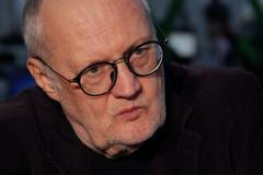 Bělohradský: Problémy lidí a volební hesla dělí propast, rozdíl mezi pravicí a levicí se zhroutil