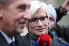 Andrej Babiš a politici ANO - Karla Šlechtová