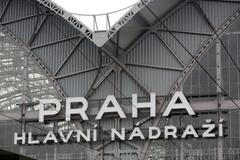 Opravená hala hlavního nádraží v Praze