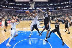 Dallas Mavericks vs San Antonio Spurs