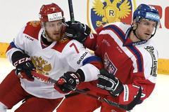 Karjala Cup 2017, Česko - Rusko: Vitásek a Tělegin