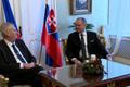 Miloš Zeman vyrazil na poslední zahraniční cestu na Slovensko za Andrejem Kiskou