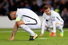 Slovenští fotbalisté po prohře se Skotskem