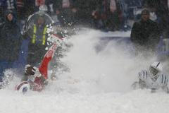 Blizzard při utkání amerického fotbalu Buffalo Bills - Indianapolis Colts