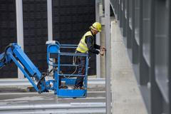 Výstavba obchvatu Třince na silnici 1/11, která je hlavním tahem z Moravy na Slovensko.