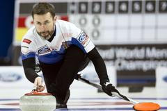 Jiří Snítil na MS v curlingu 2015