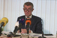 Ať to prověří policie. Babiš se vyjádřil k twitterovému účtu Skupina Šuman