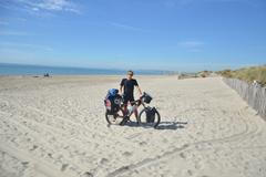 Tadeáš Šíma na kole Afrikou