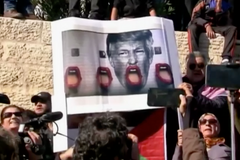 Palestinci protestují proti rozhodnutí Donalda Trumpa uznat Jeruzalém za hlavní město Izraele