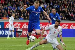 Island-Česko: Kolbeinn Sigthorsson (9) - Tomáš Sivok (6)